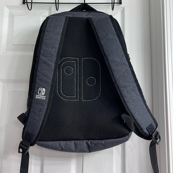 Nintendo Switch Backpack - Picture 2 of 4